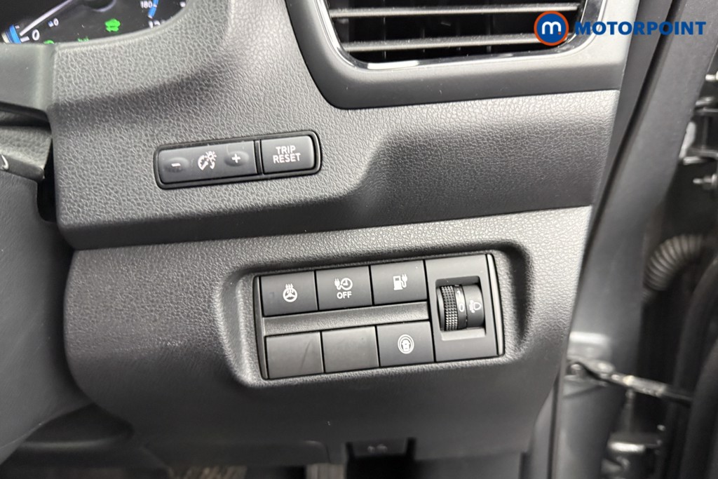 Nissan Leaf N-Connecta Automatic Electric Hatchback - Stock Number (1536209) - 16th supplementary image