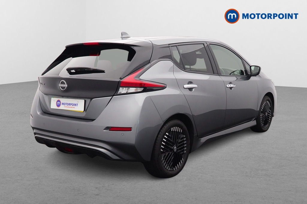 Nissan Leaf N-Connecta Automatic Electric Hatchback - Stock Number (1536209) - Drivers side rear corner