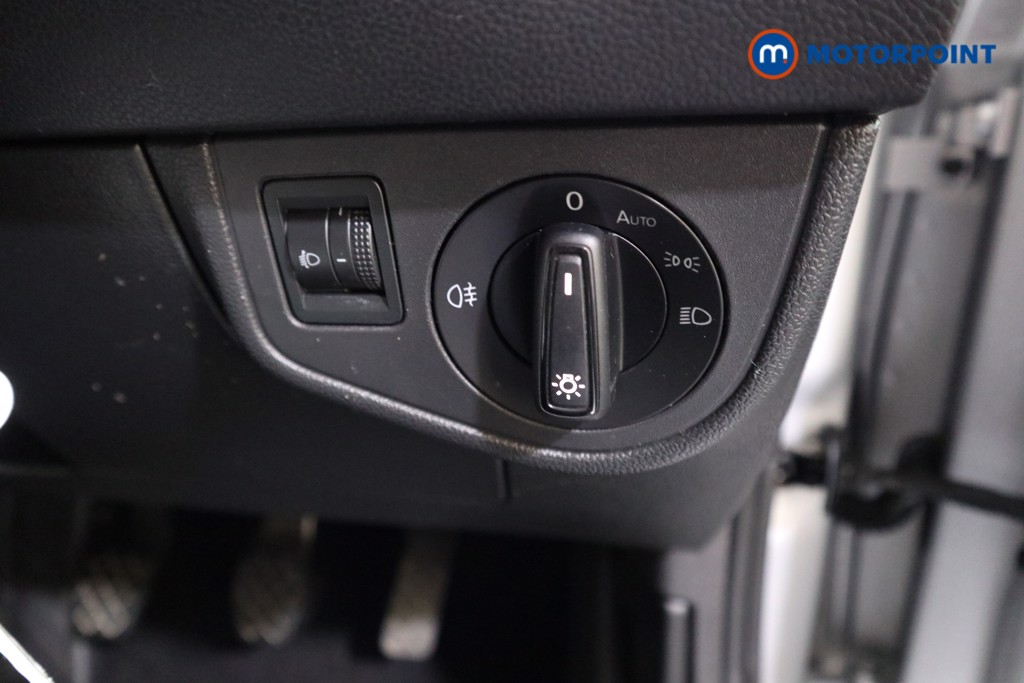 Volkswagen Polo Life Manual Petrol Hatchback - Stock Number (1536746) - 9th supplementary image