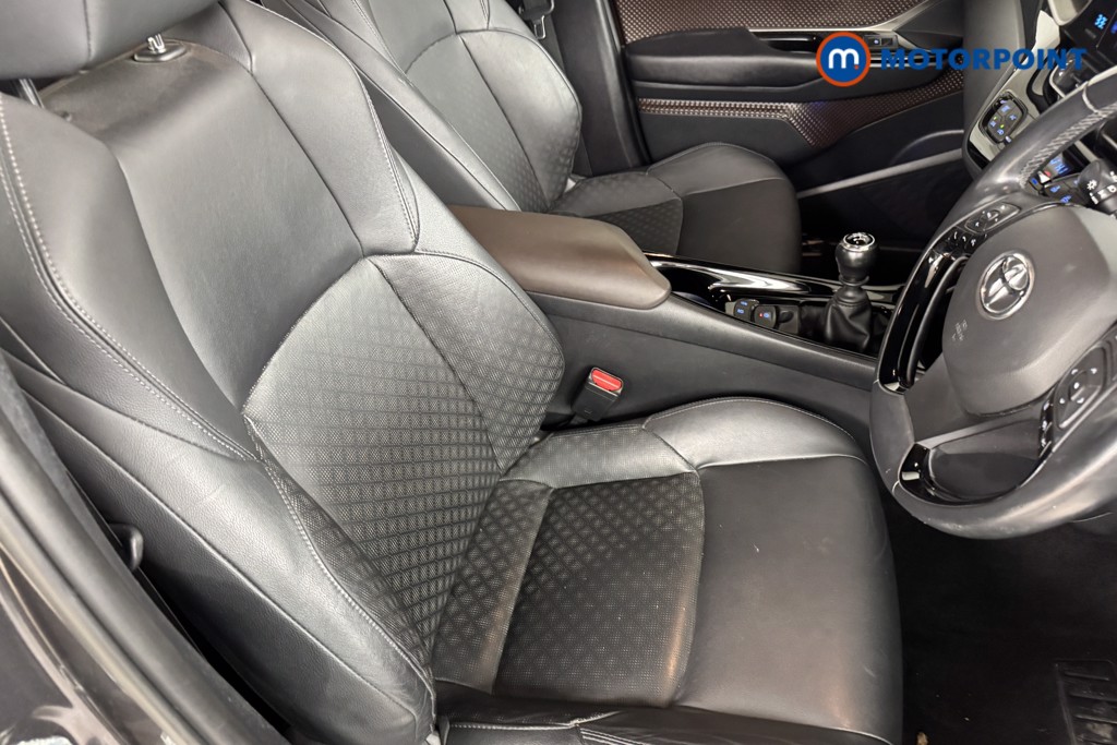 Toyota C-Hr Excel Manual Petrol SUV - Stock Number (1537481) - 5th supplementary image