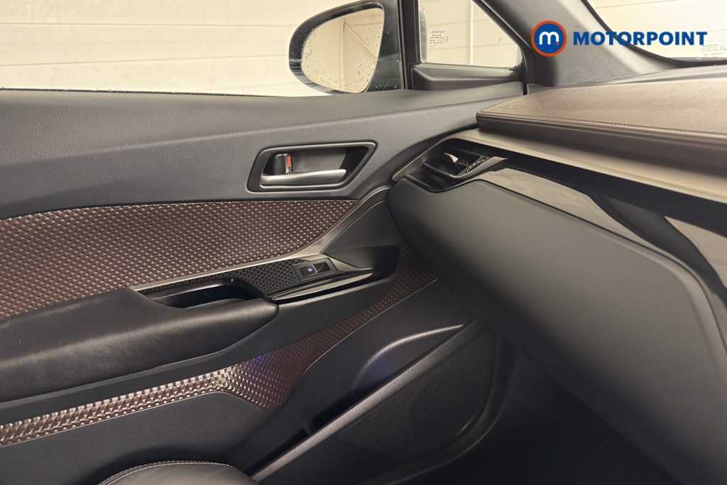 Toyota C-Hr Excel Manual Petrol SUV - Stock Number (1537481) - 12th supplementary image