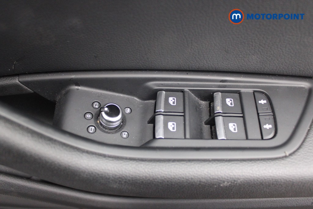 Audi A4 Sport Automatic Diesel Saloon - Stock Number (1538085) - 17th supplementary image