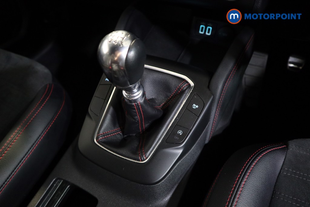 Ford Kuga St-Line Edition Manual Petrol SUV - Stock Number (1538127) - 9th supplementary image