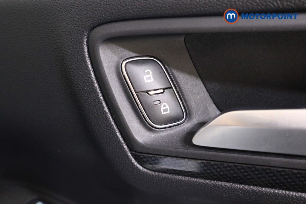 Ford Kuga St-Line Edition Manual Petrol SUV - Stock Number (1538127) - 12th supplementary image