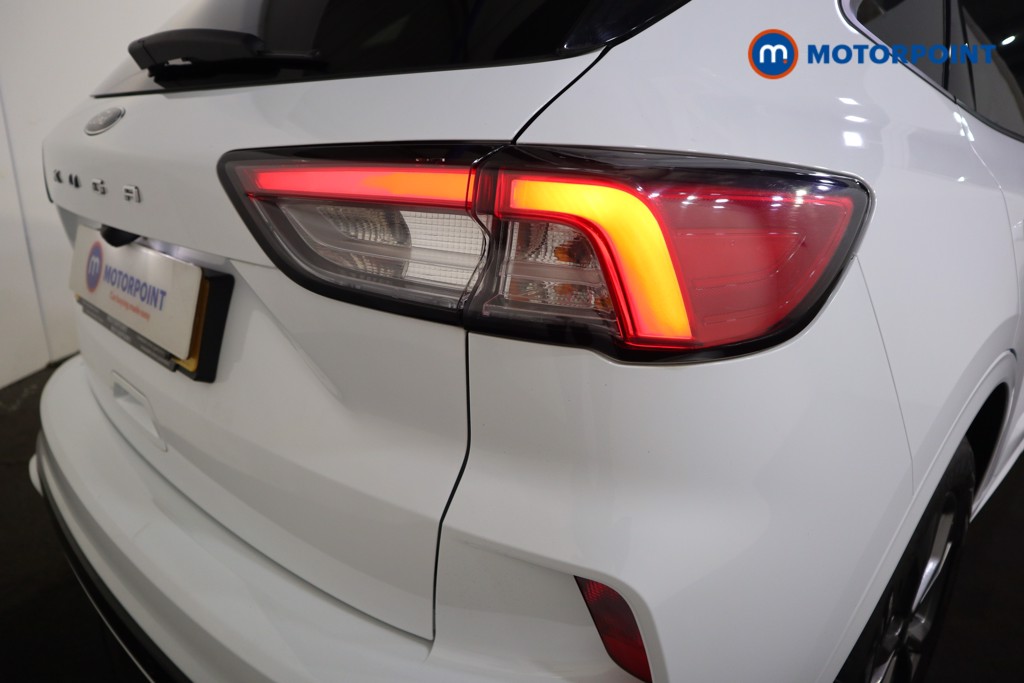 Ford Kuga St-Line Edition Manual Petrol SUV - Stock Number (1538127) - 25th supplementary image