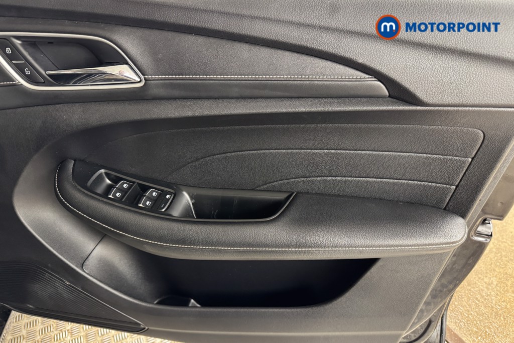 Mg Motor Uk MG5 Exclusive Automatic Electric Estate - Stock Number (1538253) - 15th supplementary image
