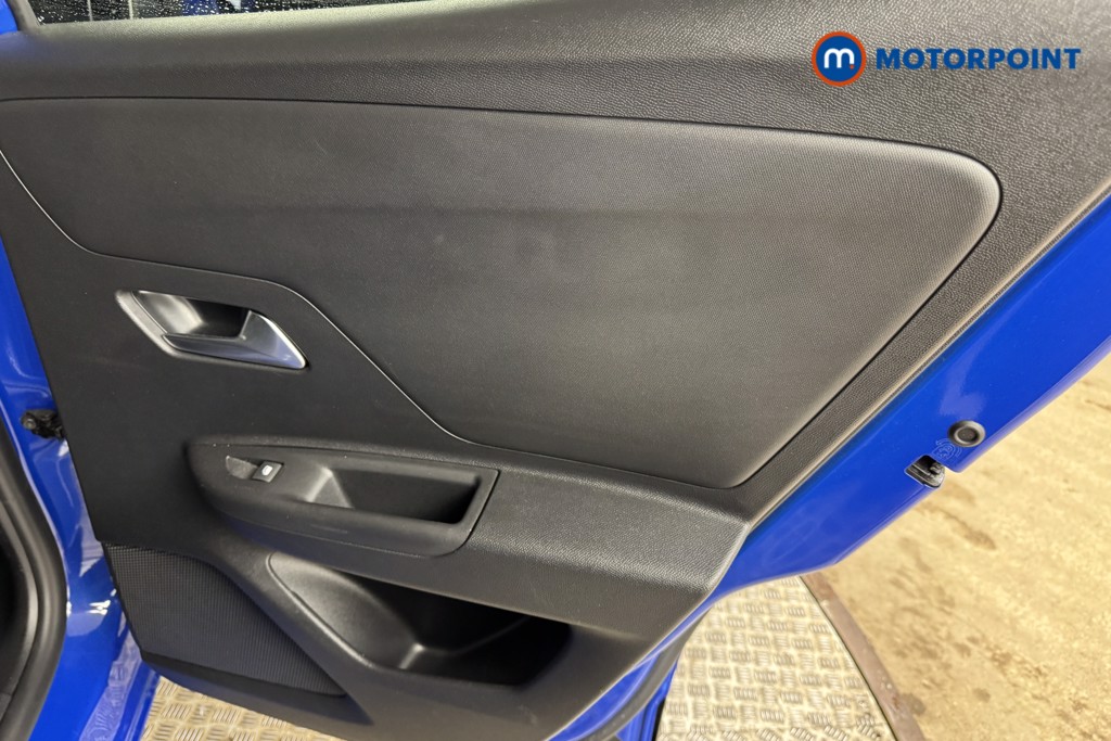 Vauxhall Mokka Ultimate Manual Petrol SUV - Stock Number (1538368) - 16th supplementary image