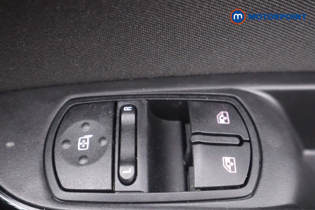Vauxhall Corsa Sri Vx-Line Nav Black Manual Petrol Hatchback - Stock Number (1539104) - 4th supplementary image