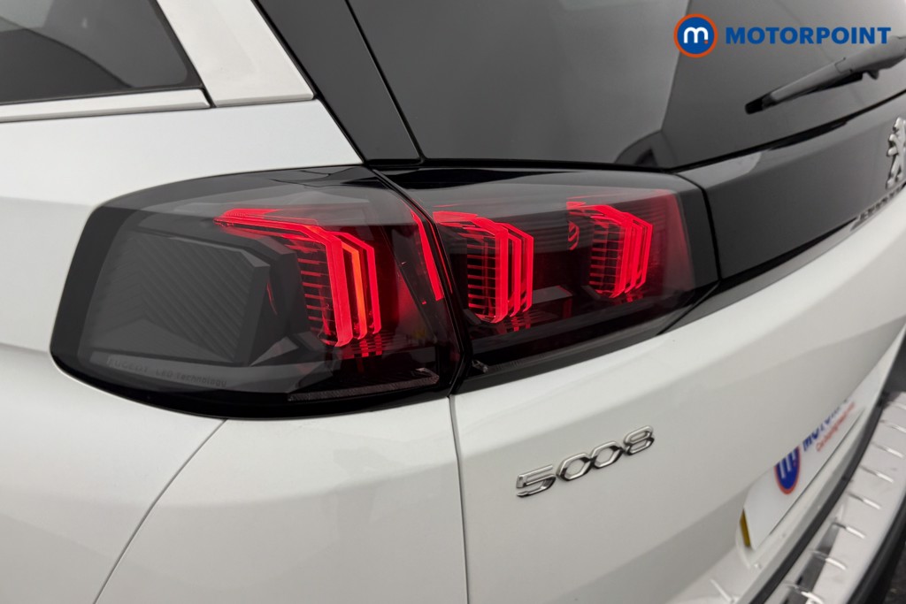 Peugeot 5008 GT Automatic Diesel SUV - Stock Number (1539538) - 25th supplementary image
