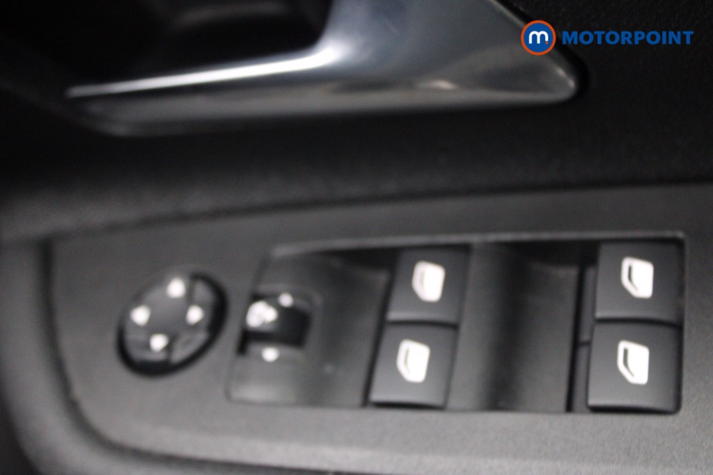 Vauxhall Mokka Ultimate Manual Petrol SUV - Stock Number (1539898) - 16th supplementary image