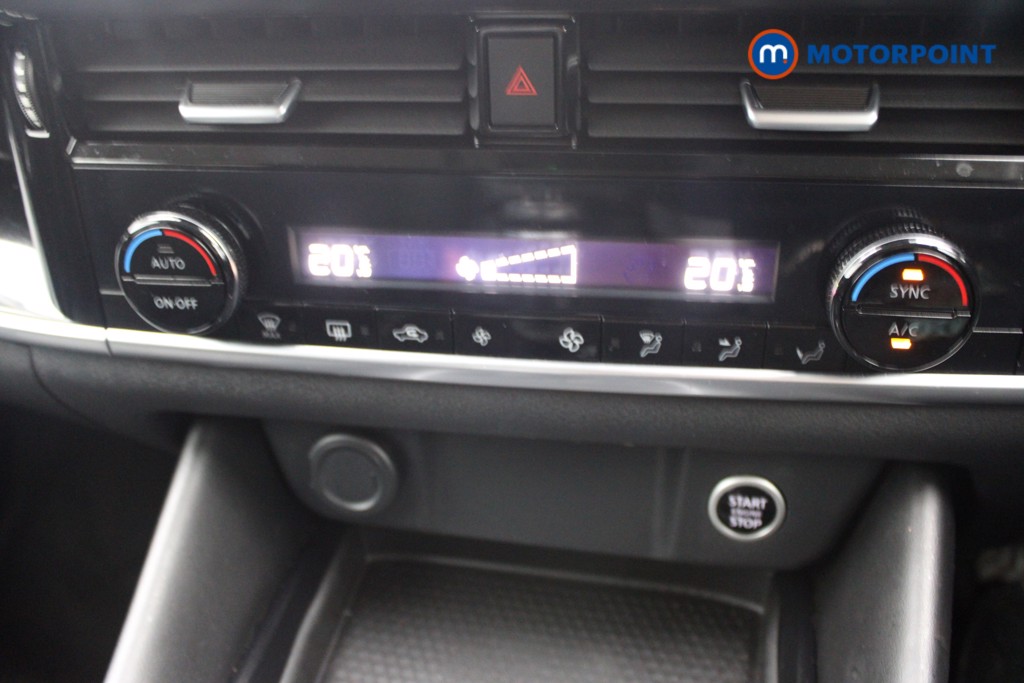 Nissan Qashqai N-Connecta Manual Petrol SUV - Stock Number (1540083) - 12th supplementary image