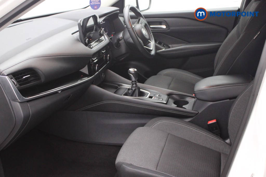 Nissan Qashqai N-Connecta Manual Petrol SUV - Stock Number (1540083) - 1st supplementary image