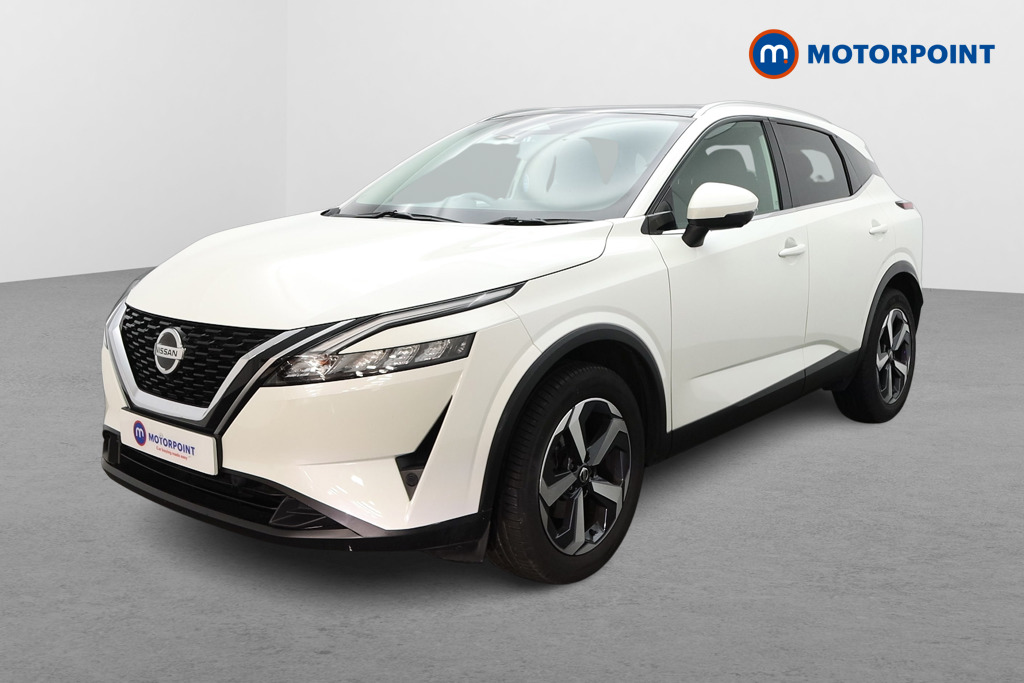 Nissan Qashqai N-Connecta Manual Petrol SUV - Stock Number (1540083) - Passenger side front corner