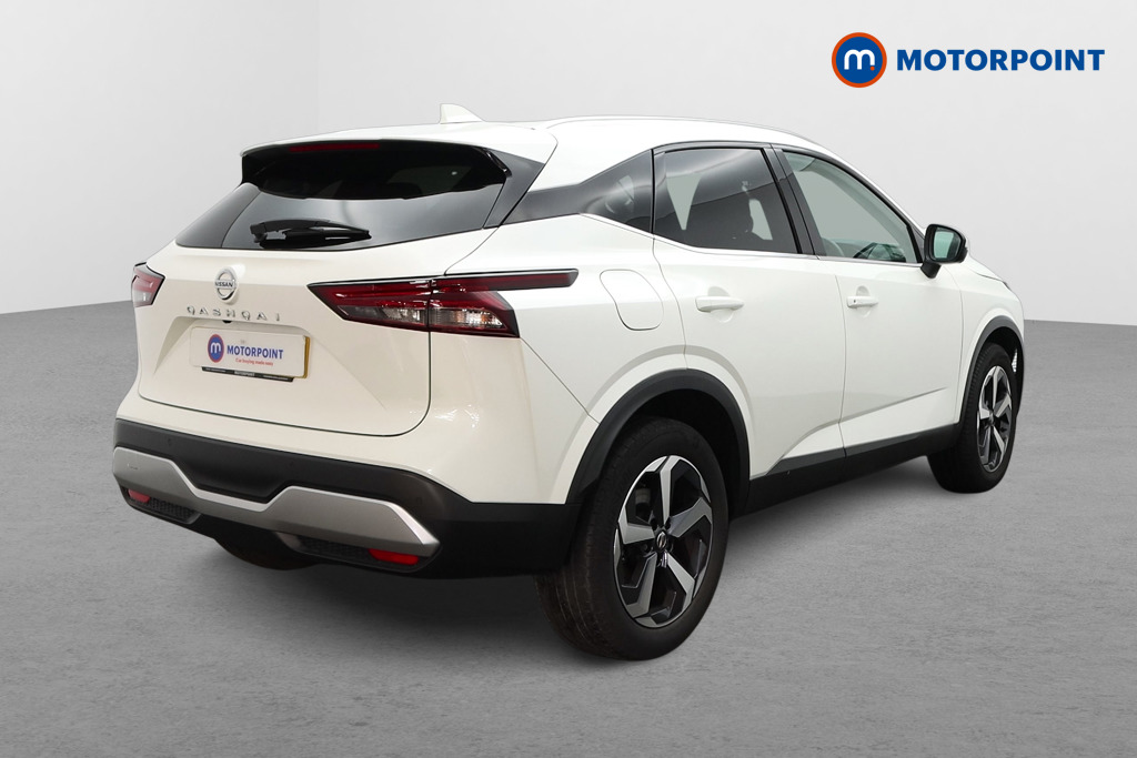 Nissan Qashqai N-Connecta Manual Petrol SUV - Stock Number (1540083) - Drivers side rear corner