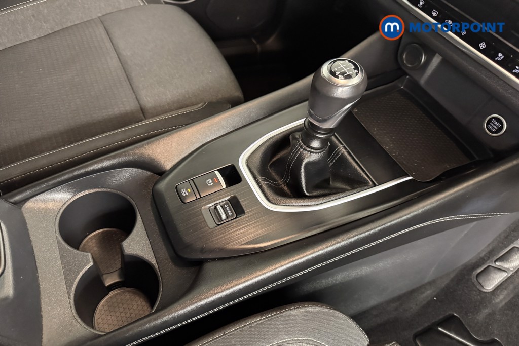 Nissan Qashqai N-Connecta Manual Petrol SUV - Stock Number (1540699) - 10th supplementary image