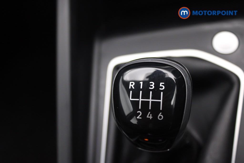 Volkswagen Golf Life Manual Petrol Hatchback - Stock Number (1543052) - 12th supplementary image