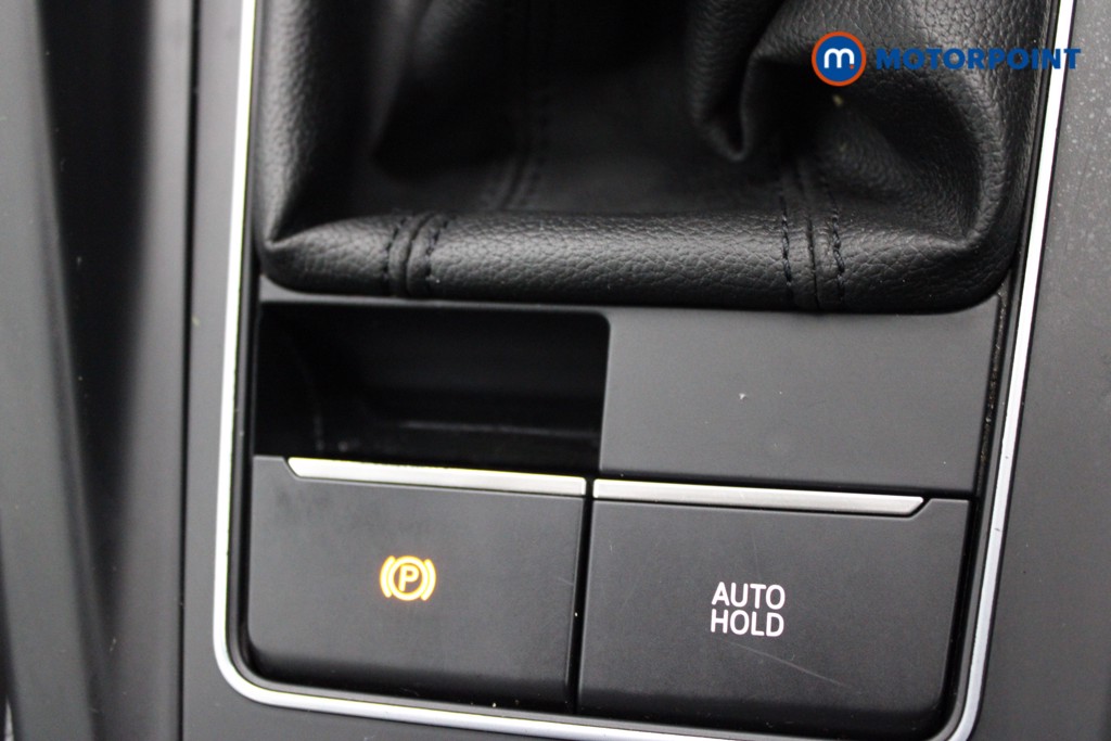 Volkswagen Golf Life Manual Petrol Hatchback - Stock Number (1543052) - 13th supplementary image