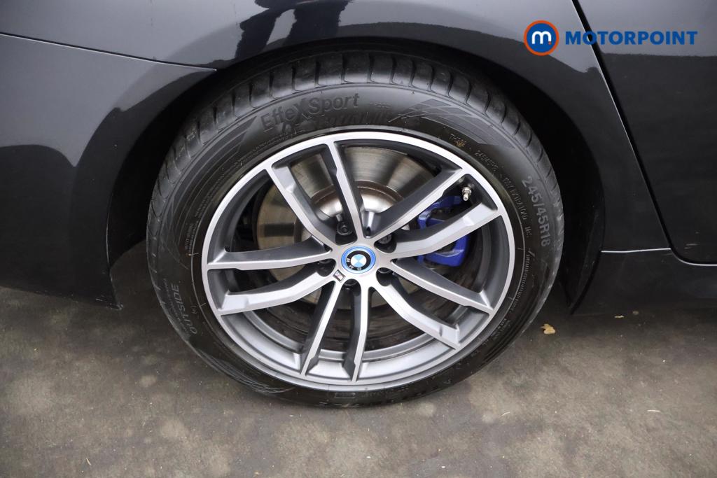 BMW 5 Series M Sport Automatic Petrol Plug-In Hybrid Saloon - Stock Number (1543682) - 4th supplementary image
