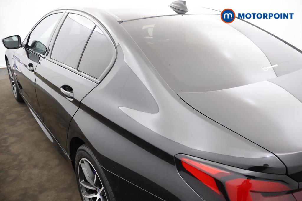 BMW 5 Series M Sport Automatic Petrol Plug-In Hybrid Saloon - Stock Number (1543682) - 19th supplementary image
