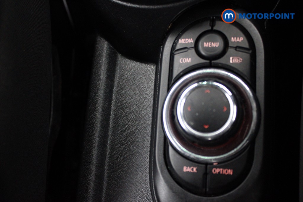 Mini Hatchback Cooper S Classic Manual Petrol Hatchback - Stock Number (1543700) - 9th supplementary image