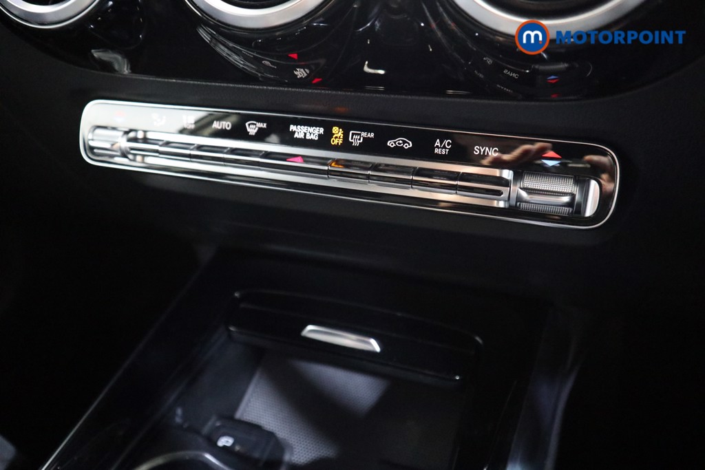 Mercedes-Benz B Class Amg Line Automatic Petrol Hatchback - Stock Number (1543950) - 7th supplementary image