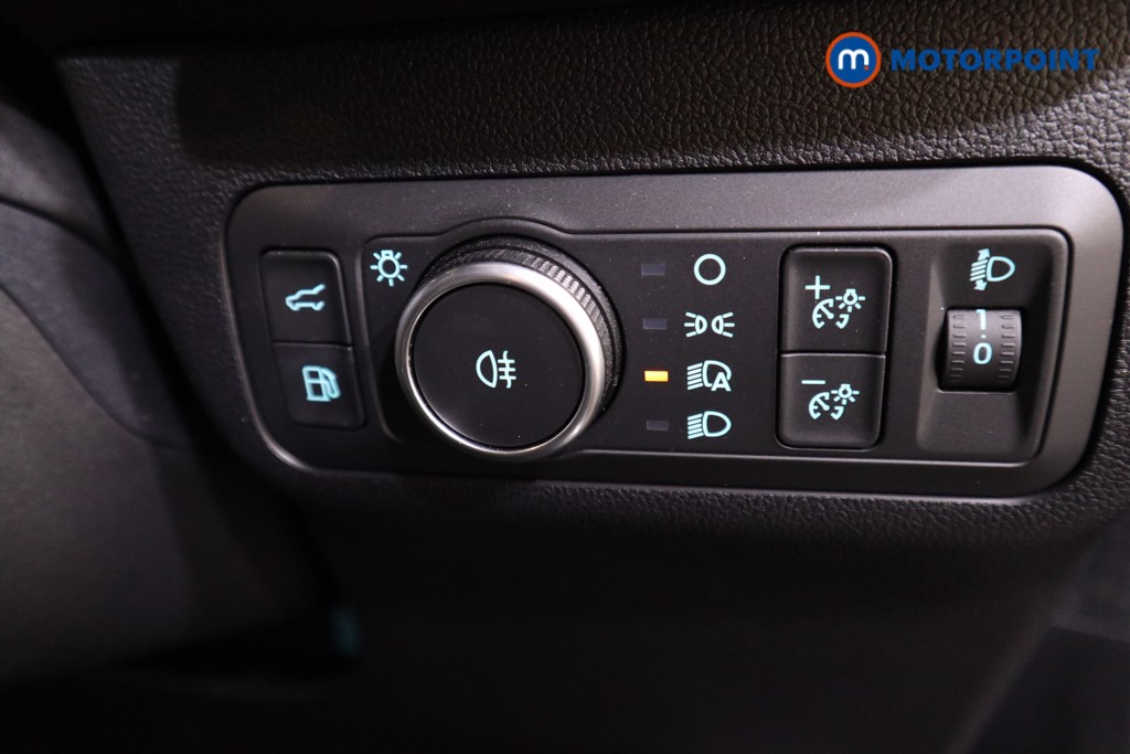 Ford Kuga St-Line X Automatic Petrol Plug-In Hybrid SUV - Stock Number (1544420) - 9th supplementary image