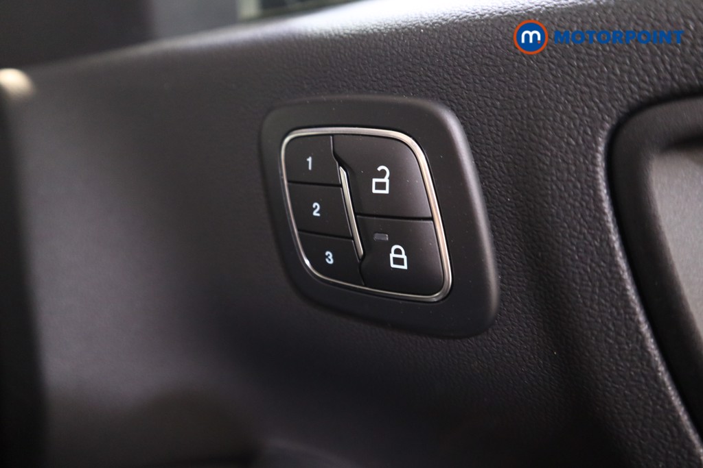 Ford Kuga St-Line X Automatic Petrol Plug-In Hybrid SUV - Stock Number (1544420) - 10th supplementary image