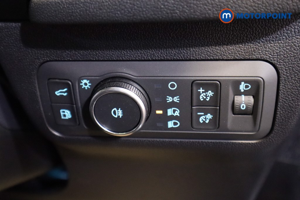 Ford Kuga St-Line X Automatic Petrol Plug-In Hybrid SUV - Stock Number (1544436) - 9th supplementary image
