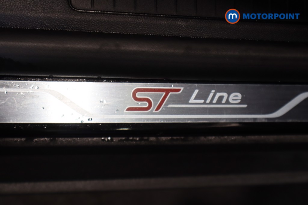 Ford Kuga St-Line X Automatic Petrol Plug-In Hybrid SUV - Stock Number (1544436) - 13th supplementary image