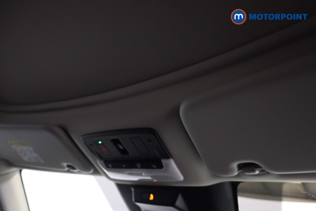 Nissan Qashqai N-Connecta Automatic Petrol-Electric Hybrid SUV - Stock Number (1544771) - 6th supplementary image