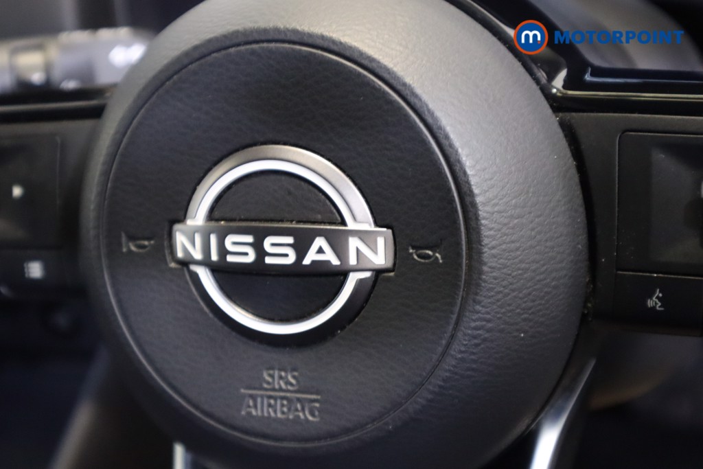 Nissan Qashqai N-Connecta Automatic Petrol-Electric Hybrid SUV - Stock Number (1544771) - 9th supplementary image