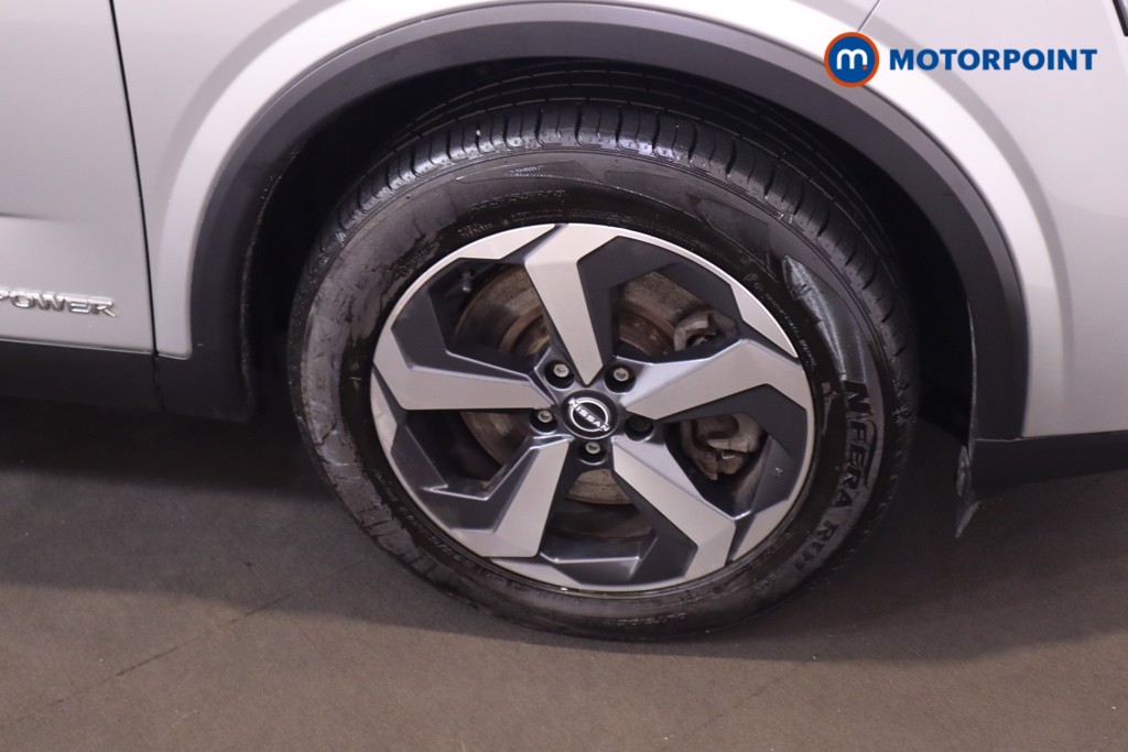 Nissan Qashqai N-Connecta Automatic Petrol-Electric Hybrid SUV - Stock Number (1544771) - 18th supplementary image