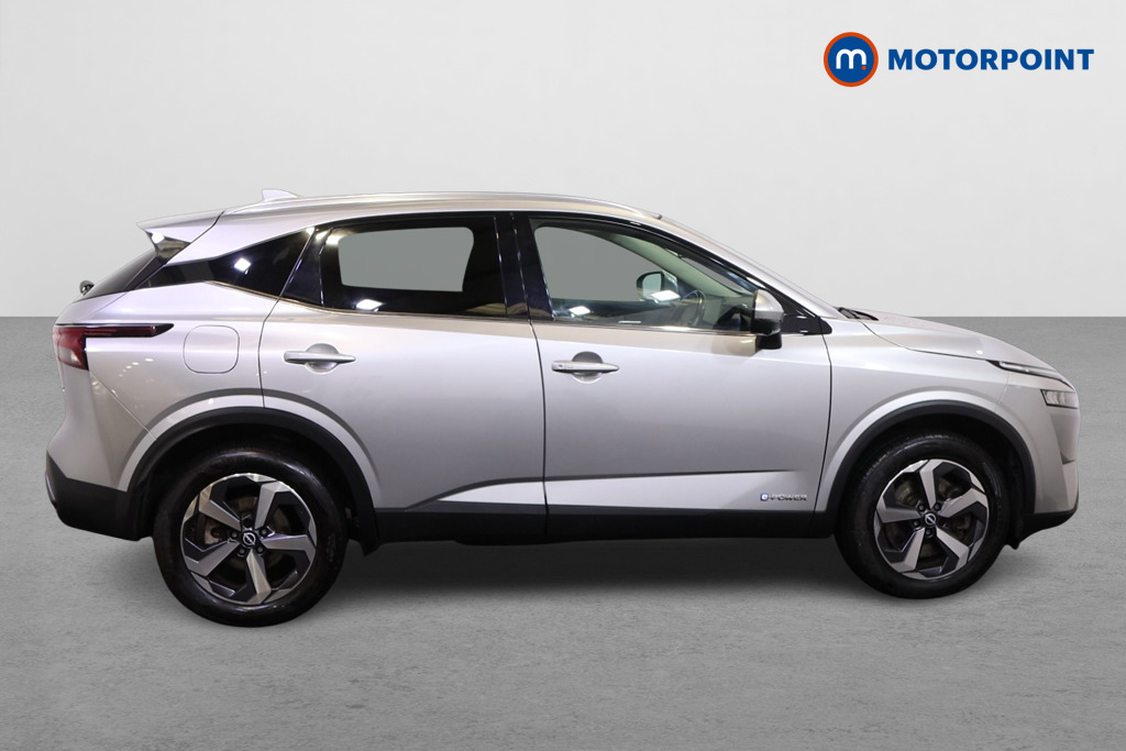 Nissan Qashqai N-Connecta Automatic Petrol-Electric Hybrid SUV - Stock Number (1544771) - Drivers side