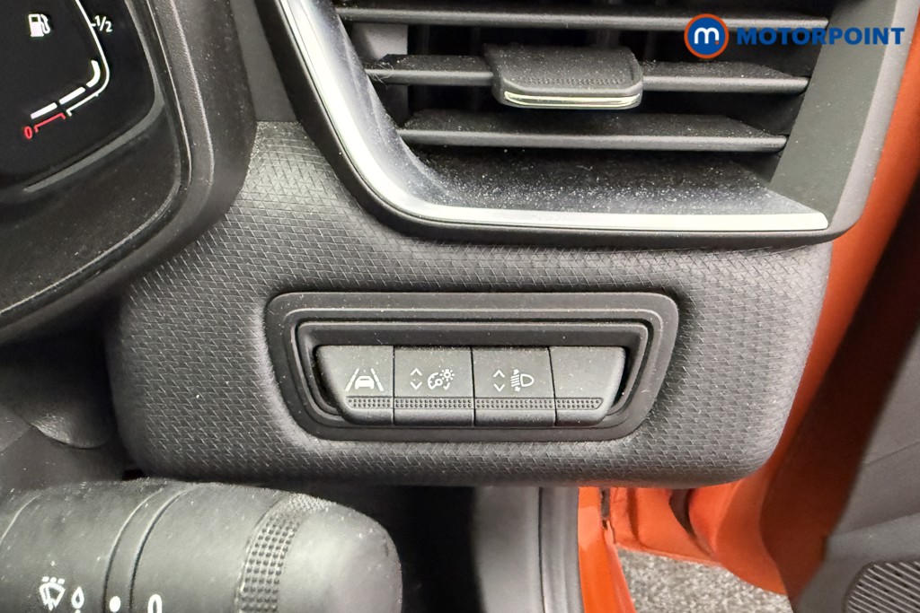 Renault Clio Evolution Manual Petrol Hatchback - Stock Number (1545740) - 13th supplementary image
