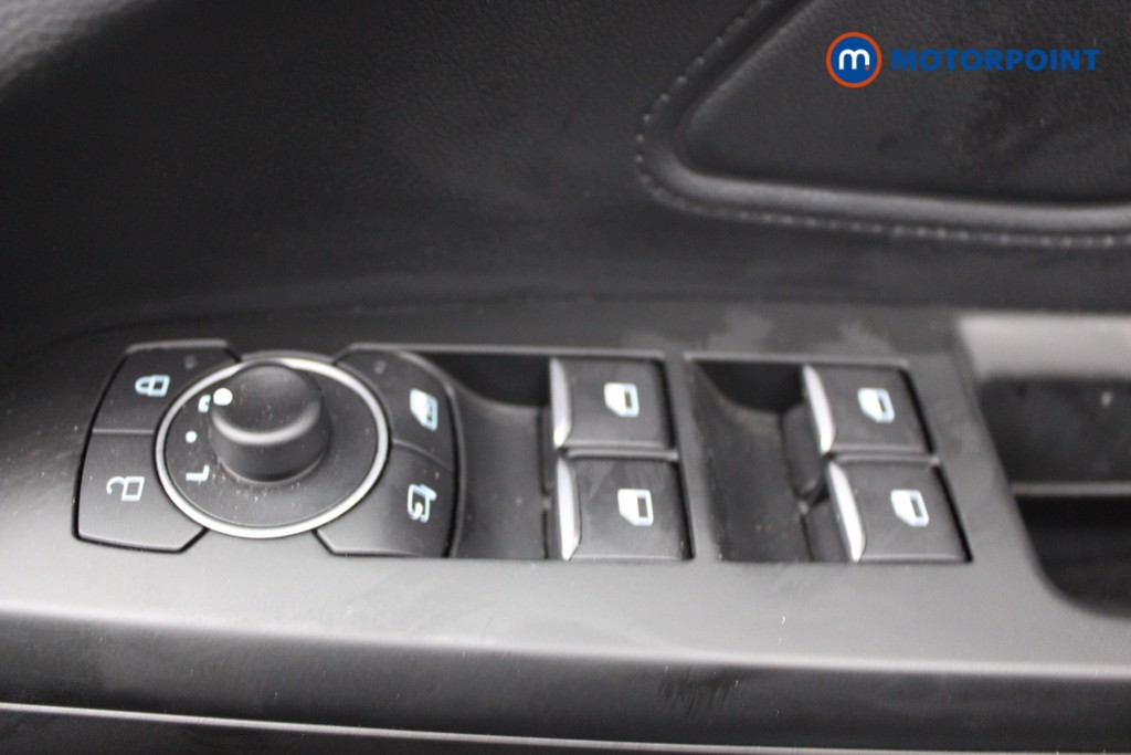 Ford Focus ST Manual Petrol Hatchback - Stock Number (1545971) - 16th supplementary image