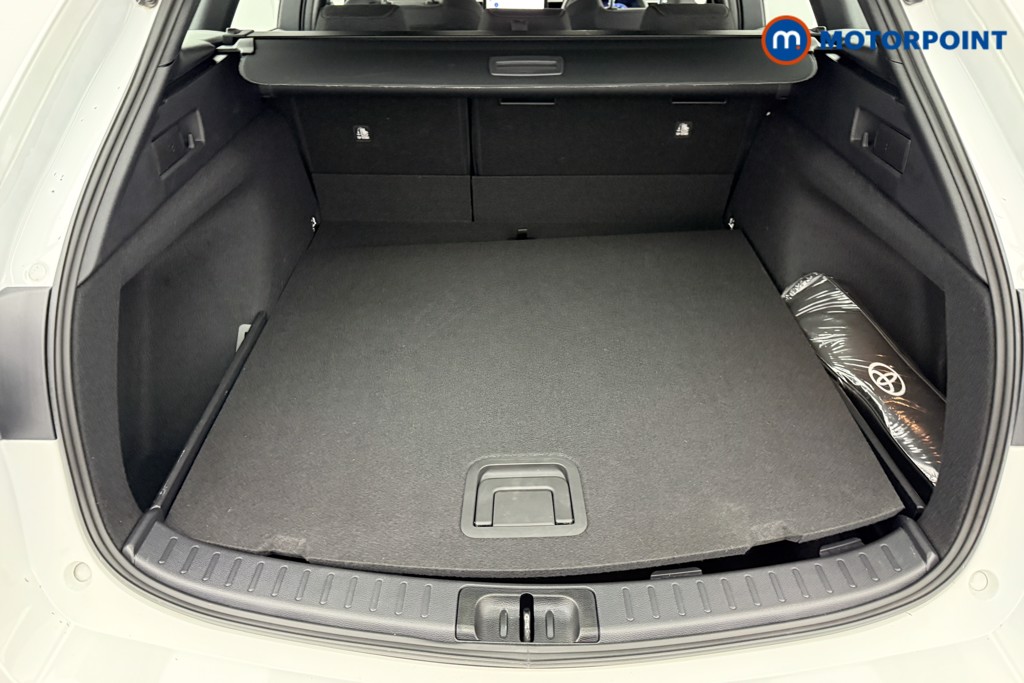 Toyota Corolla Icon Automatic Petrol-Electric Hybrid Estate - Stock Number (1546201) - 21st supplementary image
