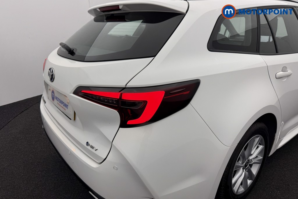 Toyota Corolla Icon Automatic Petrol-Electric Hybrid Estate - Stock Number (1546201) - 26th supplementary image