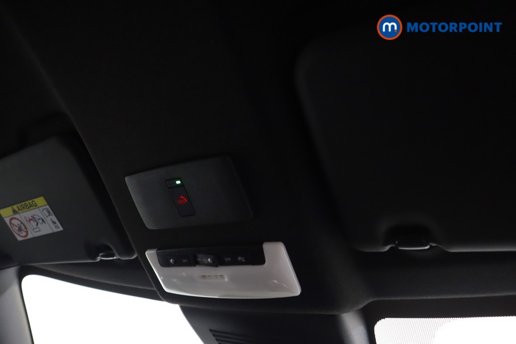 Nissan Juke N-Connecta Automatic Petrol SUV - Stock Number (1546244) - 6th supplementary image