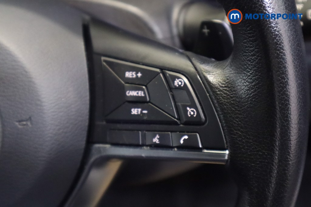 Nissan Juke N-Connecta Automatic Petrol SUV - Stock Number (1546244) - 9th supplementary image