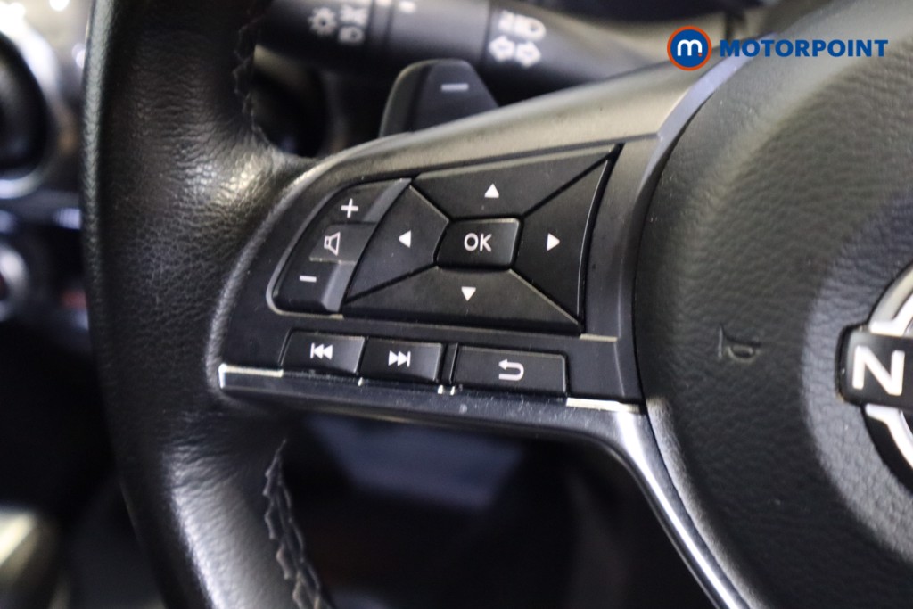 Nissan Juke N-Connecta Automatic Petrol SUV - Stock Number (1546244) - 11th supplementary image