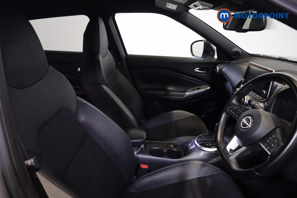 Nissan Juke N-Connecta Automatic Petrol SUV - Stock Number (1546244) - 12th supplementary image