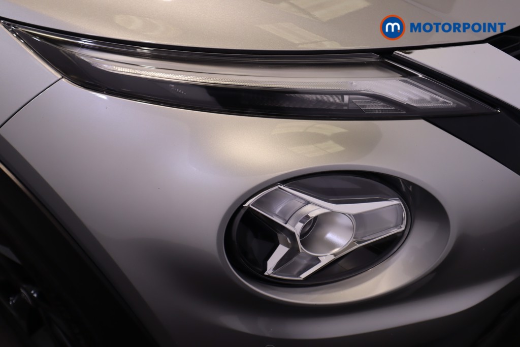 Nissan Juke N-Connecta Automatic Petrol SUV - Stock Number (1546244) - 20th supplementary image