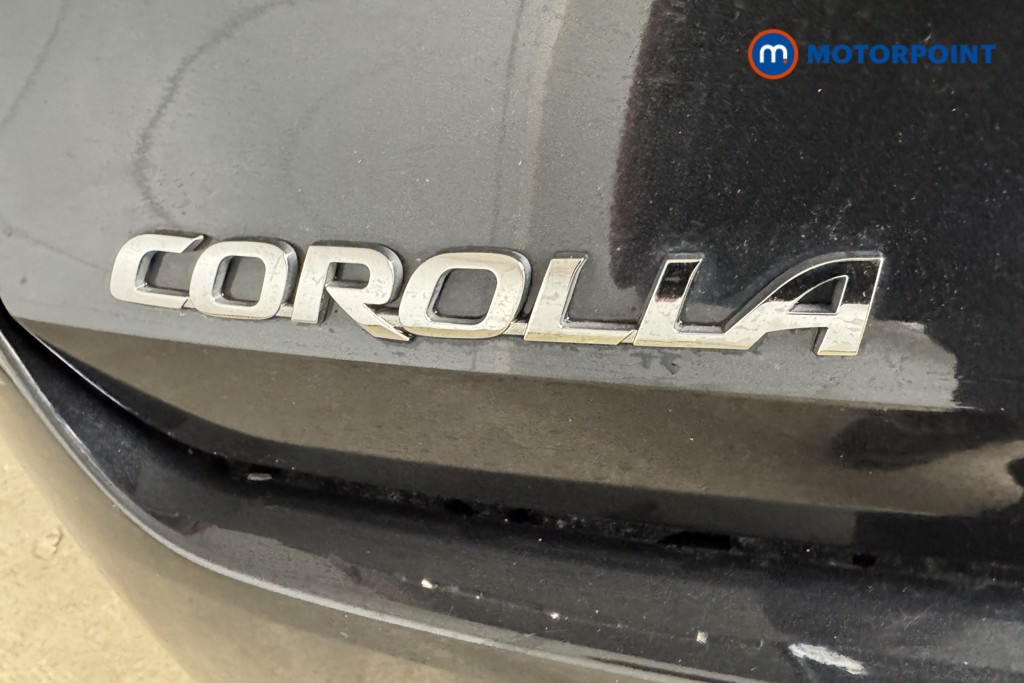 Toyota Corolla Excel Automatic Petrol-Electric Hybrid Estate - Stock Number (1546294) - 20th supplementary image