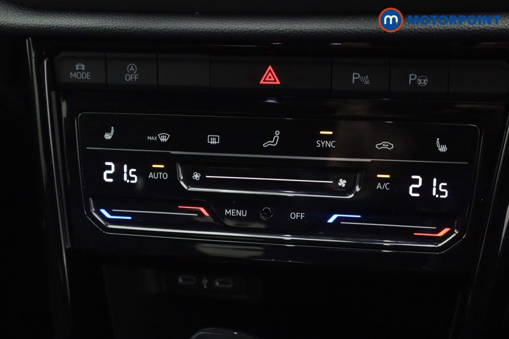 Volkswagen T-Roc R-Line Automatic Petrol SUV - Stock Number (1546663) - 10th supplementary image