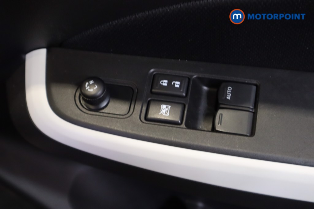 Suzuki Swift Sz-L Manual Petrol-Electric Hybrid Hatchback - Stock Number (1546706) - 7th supplementary image