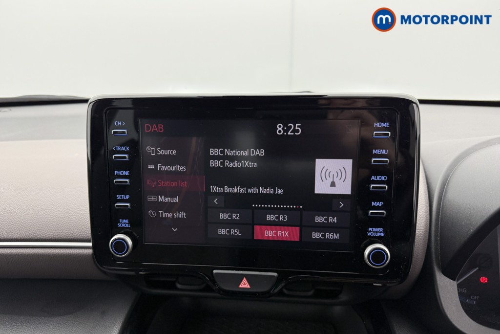 Toyota Yaris Cross Excel Automatic Petrol-Electric Hybrid Estate - Stock Number (1546900) - 6th supplementary image