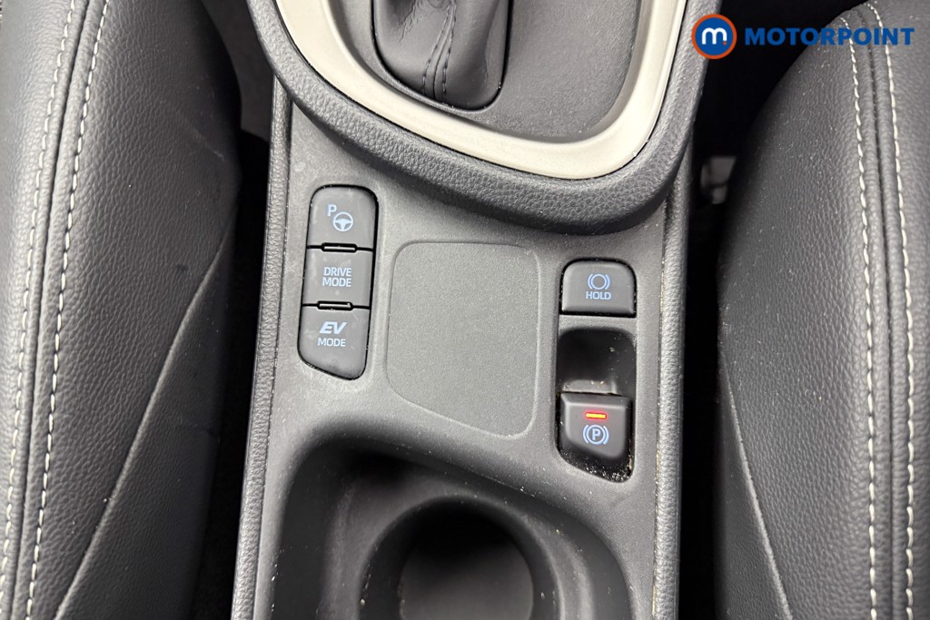 Toyota Yaris Cross Excel Automatic Petrol-Electric Hybrid Estate - Stock Number (1546900) - 11th supplementary image