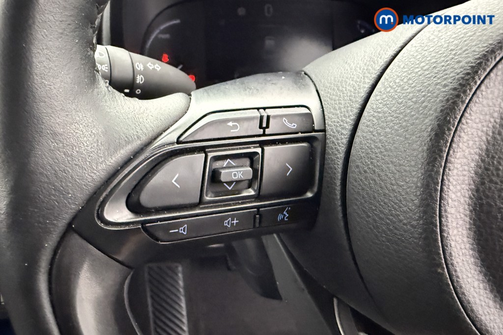 Toyota Yaris Cross Excel Automatic Petrol-Electric Hybrid Estate - Stock Number (1546900) - 13th supplementary image