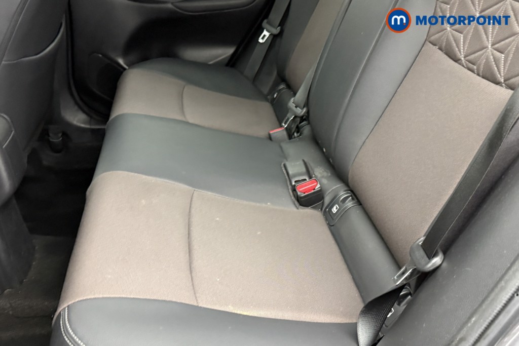 Toyota Yaris Cross Excel Automatic Petrol-Electric Hybrid Estate - Stock Number (1546900) - 25th supplementary image