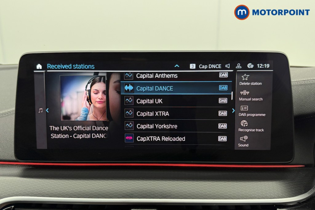 BMW 5 Series M Sport Automatic Petrol Plug-In Hybrid Estate - Stock Number (1546917) - 6th supplementary image